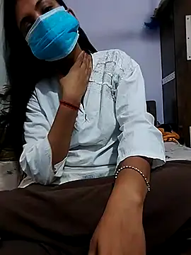 Snapshot of zaara__your chatting on September 17, 9:11 am zaara your online show from September 17, 9:11 am