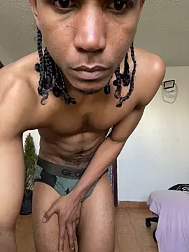 Snapshot of Sexyquerubin chatting on February 18, 8:05 pm Sexyquerubin online show from February 18, 8:05 pm