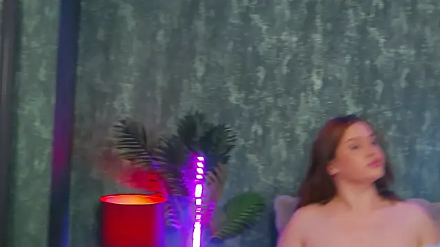 AlessandraRay online show from September 15, 12:16 pm