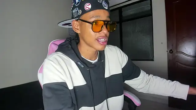 jordan mm420 online show from November 24, 3:17 am