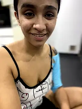 Isabella-Teen online show from October 27, 12:47 am