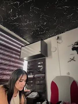 Snapshot of Isabella-Teen chatting on April 29, 5:30 pm Isabella-Teen online show from April 29, 5:30 pm