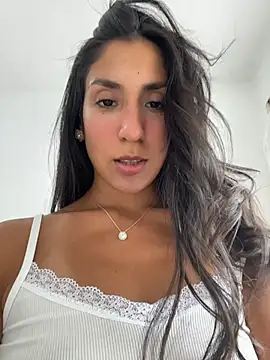 Snapshot of MaddyX__ chatting on February 25, 7:34 pm MaddyX online show from February 25, 7:34 pm