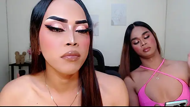 Snapshot of Savy_Lust chatting on September 17, 4:30 pm Savy Lust online show from September 17, 4:30 pm