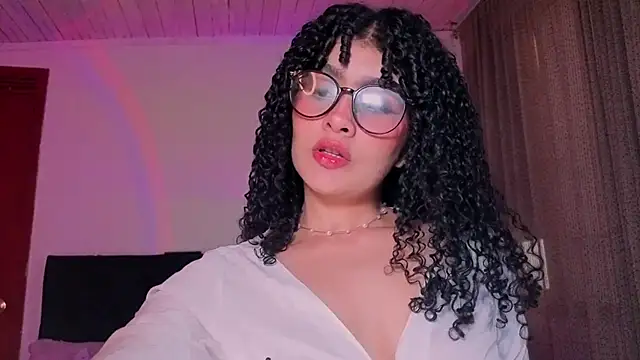Snapshot of missvaneblake chatting on April 17, 12:19 pm missvaneblake online show from April 17, 12:19 pm