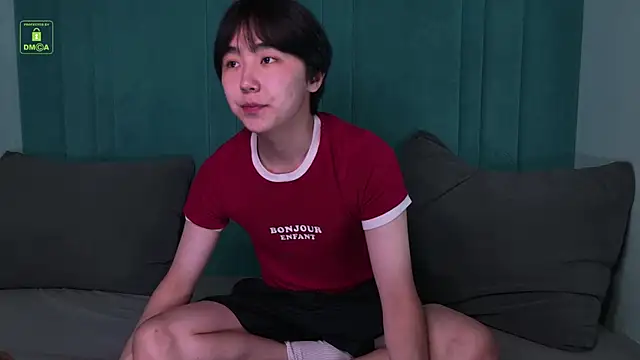 HeejinWang online show from June 14, 10:28 am