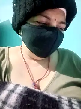 Love-890 online show from December 18, 3:01 am