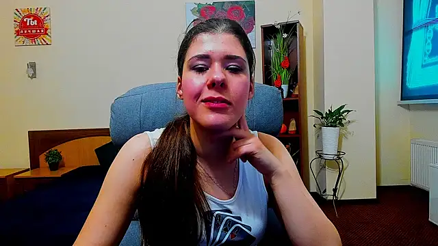 Snapshot of Joannia chatting on October 24, 7:16 am Joannia online show from October 24, 7:16 am