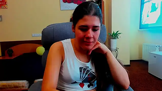 Snapshot of Joannia chatting on October 29, 8:16 am Joannia online show from October 29, 8:16 am