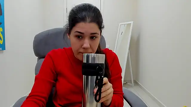 Joannia online show from March 12, 8:53 am