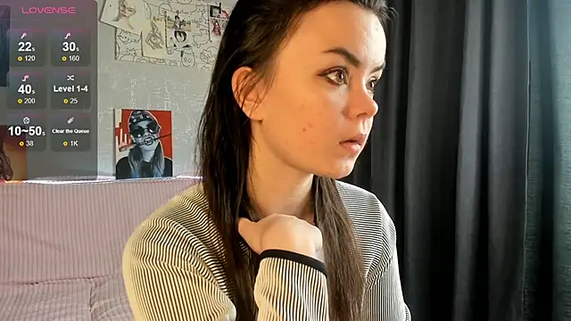 Gentle Ariel online show from December 5, 1:36 am