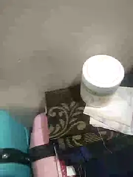 Love40777 online show from December 17, 6:25 pm