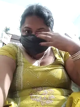 Mmm143 online show from October 26, 1:00 am