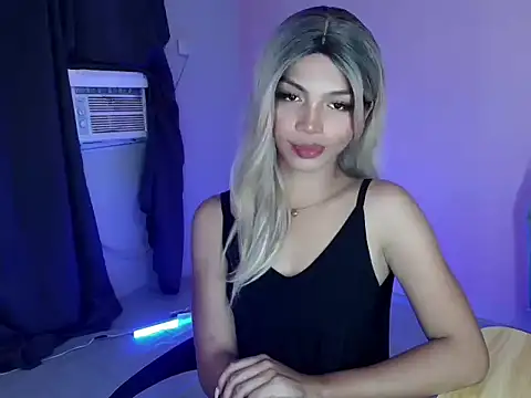 Snapshot of _Hot_rockyxxx chatting on September 21, 7:43 am Hot rockyxxx online show from September 21, 7:43 am