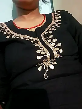 Mahira Kapoor online show from September 16, 7:20 am