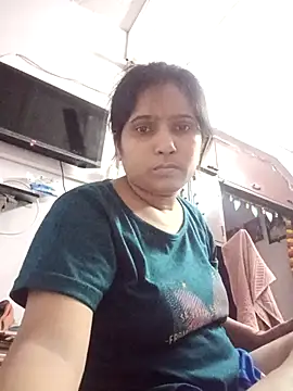 aliya-jaan71 online show from October 27, 6:45 pm