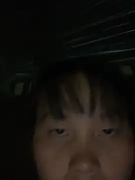 huong-18 online show from October 26, 9:42 pm