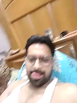 mohsin99272 online show from September 23, 2:42 pm