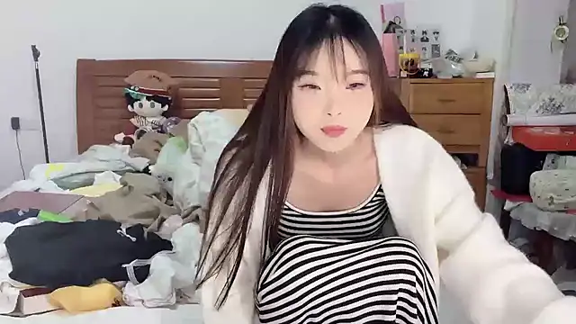 Akong11 online show from October 26, 12:44 pm