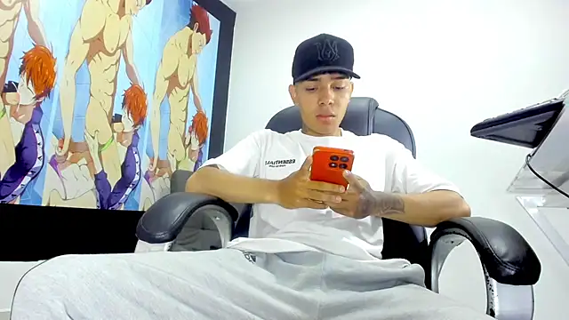 Hunteer Boy online show from September 19, 7:14 pm