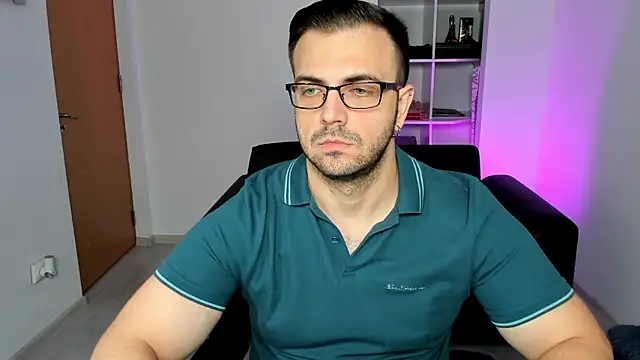 Snapshot of Jace_Thorne chatting on October 3, 6:27 pm Jace Thorne online show from October 3, 6:27 pm