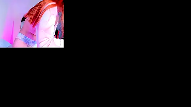 Hayley  Roberts online show from October 11, 7:34 pm