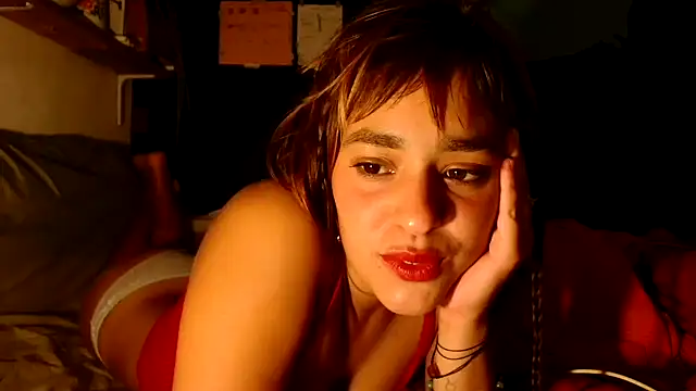 AmaresMieles online show from September 17, 8:54 pm