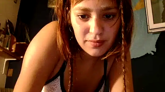 AmaresMieles online show from September 21, 6:20 pm