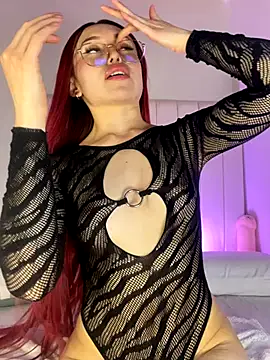 Snapshot of Abbi_Gomez chatting on September 30, 10:48 pm Abbi Gomez online show from September 30, 10:48 pm