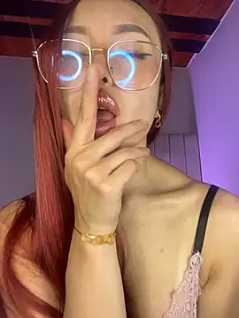 Snapshot of Abbi_Gomez chatting on April 24, 1:30 am Abbi Gomez online show from April 24, 1:30 am