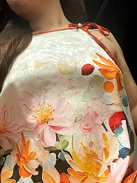 Trang-cute18 online show from September 18, 4:20 pm