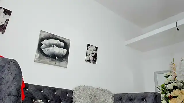 sabrina xxx11 online show from September 26, 7:18 pm