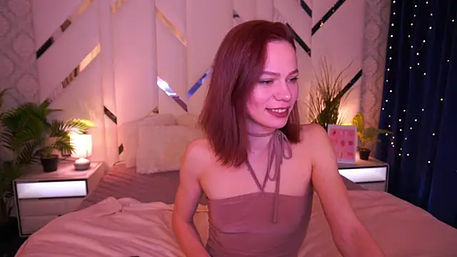 ShyySiren online show from February 5, 3:16 pm