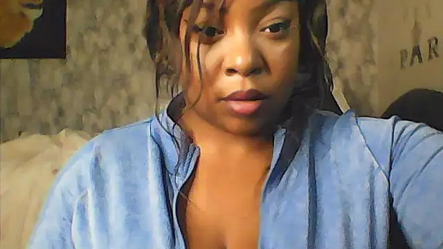 BellaBlaze25 online show from March 9, 2:54 pm