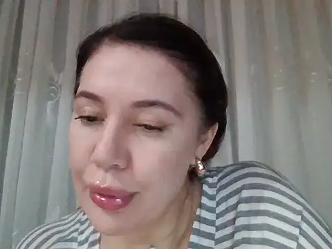 Lomivah online show from November 27, 8:44 pm