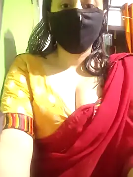 Snapshot of Romantic_couple89 chatting on December 2, 6:58 pm Romantic couple89 online show from December 2, 6:58 pm