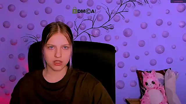 kaela spell  online show from March 13, 9:16 am