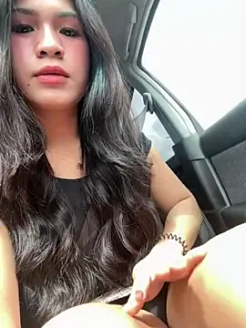 Snapshot of ZoeyJohnson chatting on October 18, 12:24 am ZoeyJohnson online show from October 18, 12:24 am