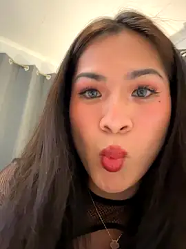 Snapshot of ZoeyJohnson chatting on November 1, 10:50 am ZoeyJohnson online show from November 1, 10:50 am