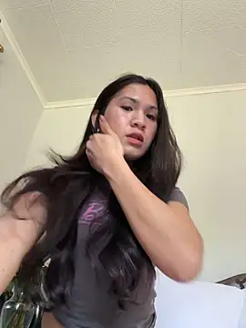 Snapshot of ZoeyJohnson chatting on December 2, 1:55 am ZoeyJohnson online show from December 2, 1:55 am