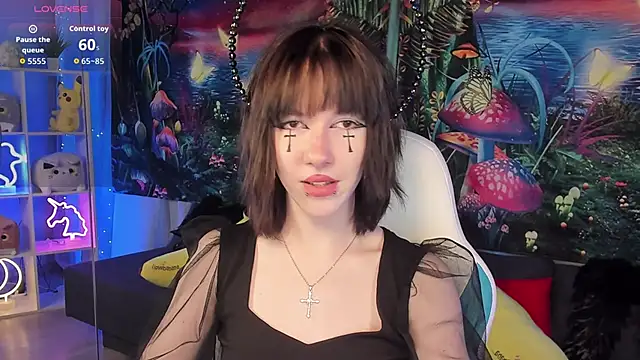 JessieRich online show from October 31, 3:24 pm