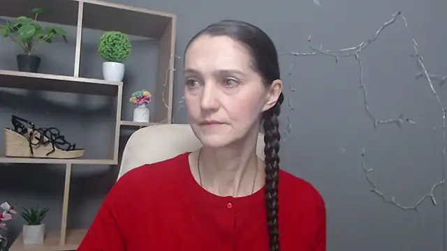 TayaFinch online show from November 26, 1:34 pm