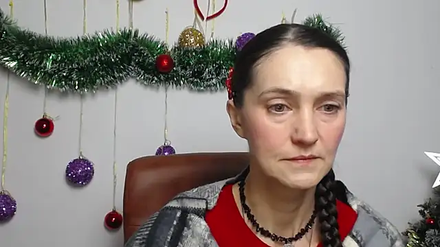 TayaFinch online show from December 20, 1:18 pm