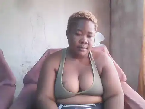 Snapshot of Bustyass93 chatting on April 13, 9:59 am Bustyass93 online show from April 13, 9:59 am