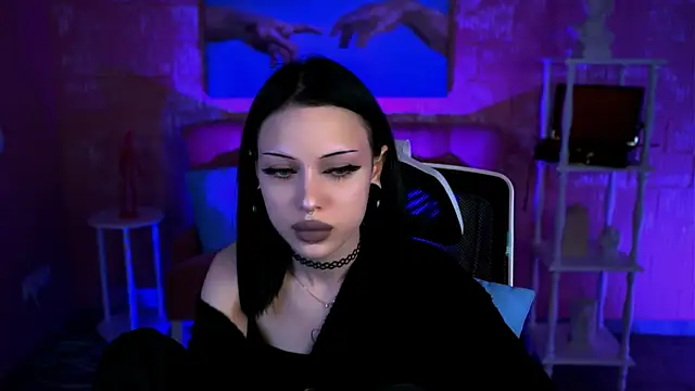 MiaCain online show from September 18, 12:18 pm