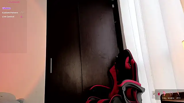 heylovelygirl online show from February 9, 12:53 pm