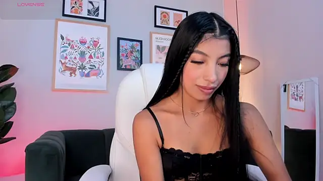 Tiffany Low online show from July 16, 12:11 pm