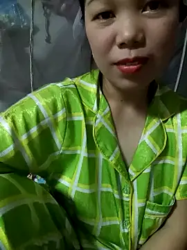 Snapshot of Tary_toot chatting on October 7, 1:30 pm Tary toot online show from October 7, 1:30 pm