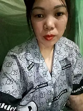 Snapshot of Tary_toot chatting on October 11, 11:31 am Tary toot online show from October 11, 11:31 am