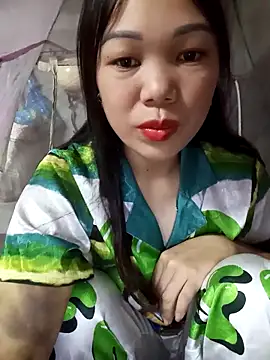 Snapshot of Tary_toot chatting on October 13, 10:43 pm Tary toot online show from October 13, 10:43 pm